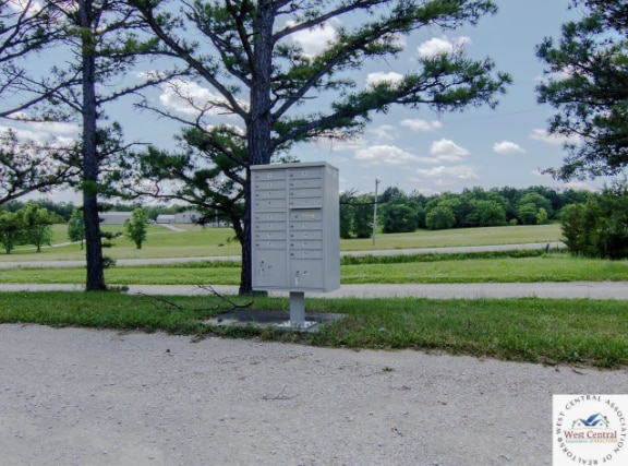 More Photos Of 507 State Y hwy, Warrensburg Multifamily For Sale