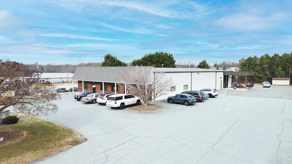 Primary Photo Of 107 Weeks Dr, Roxboro Freestanding For Sale