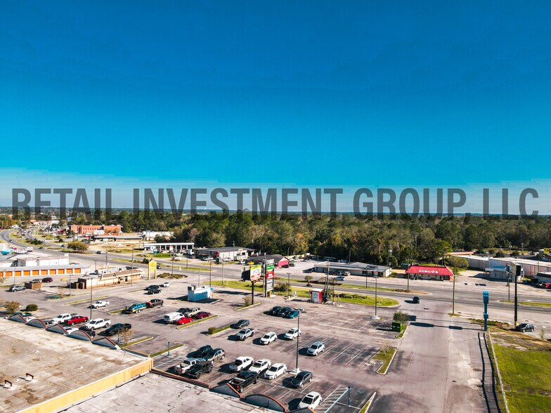 More Photos Of 6564-6580 Caroline St, Milton General Retail For Sale