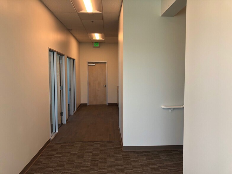 More Photos Of 212 Markham St, Perris Warehouse For Lease