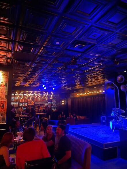 More Photos Of 206 N 3rd St, Las Vegas Hotel For Lease