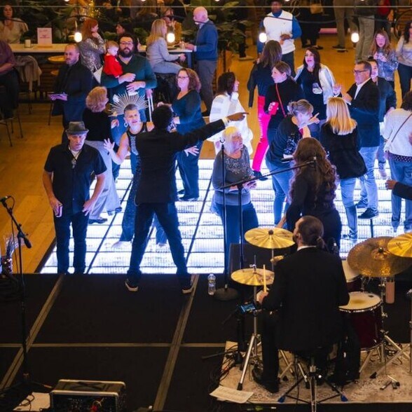 More Photos Of 101 Crawfords Corner Rd, Holmdel Office For Lease