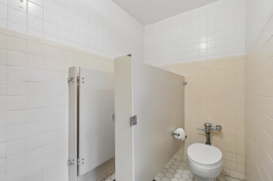 More Photos Of 217 Wells Rd, Orange Park Schools For Sale