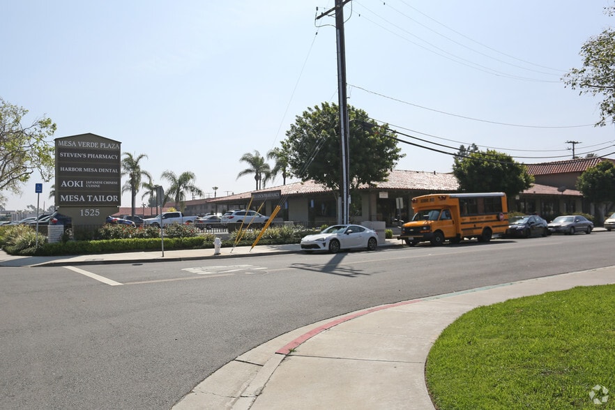 More Photos Of 1525 Mesa Verde Dr E, Costa Mesa Storefront Retail Office For Lease