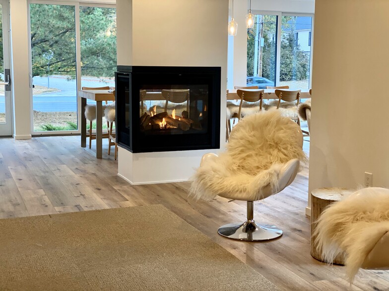 More Photos Of 2906 White Mountain Hwy, North Conway Hotel For Sale