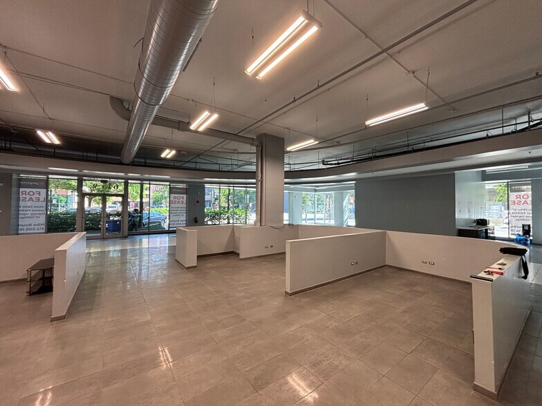 More Photos Of 645-659 W Randolph St, Chicago Apartments For Lease