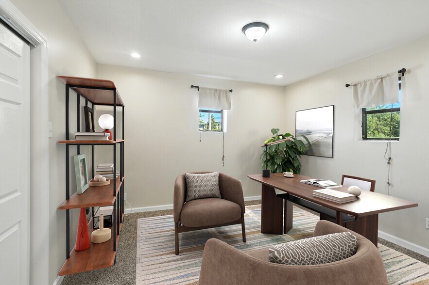 More Photos Of 7826 Columbia Rd, Maineville Office For Sale