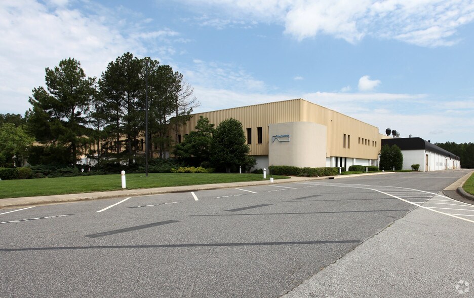 More Photos Of 3440 Industrial Dr, Durham Distribution For Lease