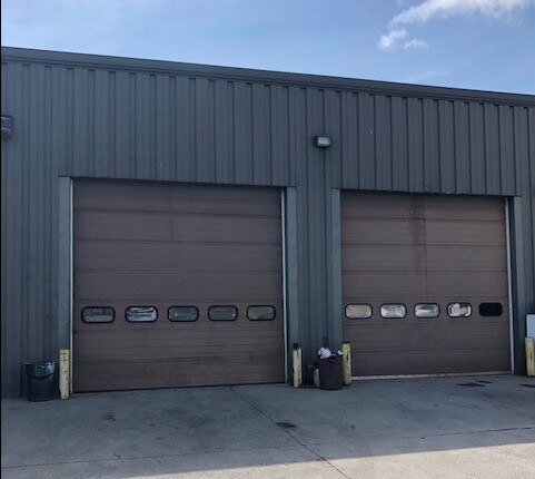 More Photos Of 887 W Liberty St, Medina Manufacturing For Sale