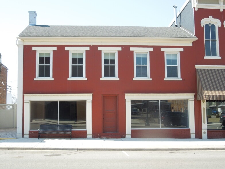 More Photos Of 15 N High St, Covington Storefront For Sale