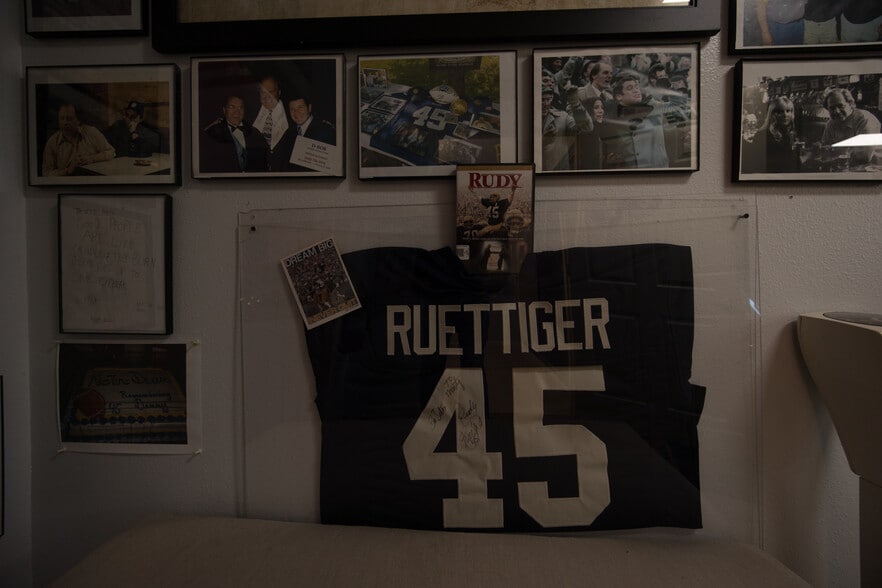 More Photos Of 1090 Knight's Trail Rd, North Venice Light Distribution For Sale