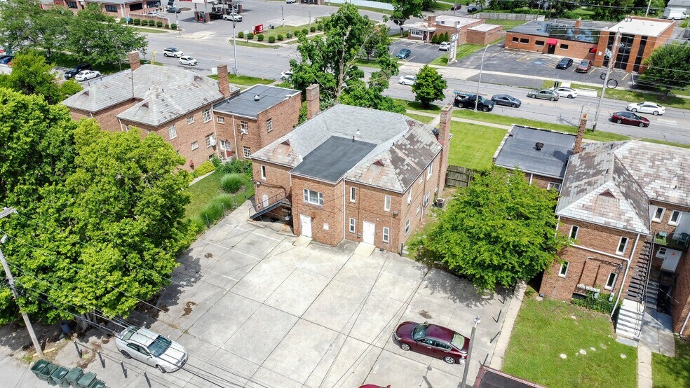 More Photos Of 3349 E Broad St, Columbus Multifamily For Sale