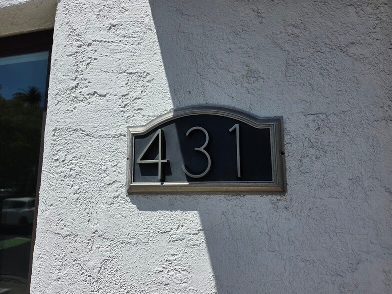 Primary Photo Of 431 S C St, Oxnard Medical For Sale