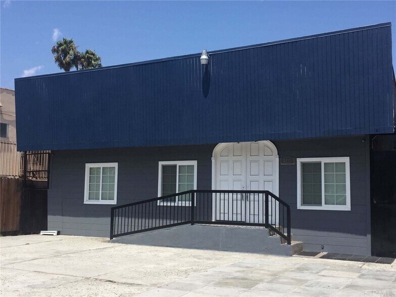 More Photos Of 3417-3419 W Washington Blvd, Los Angeles Office Residential For Sale