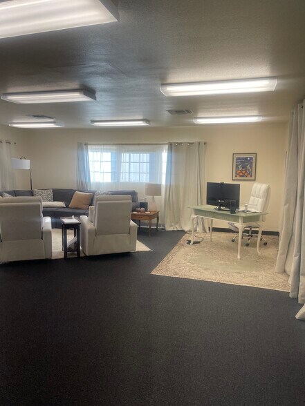 More Photos Of 7255 Joshua Ln, Yucca Valley Medical For Lease