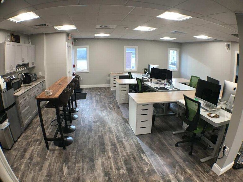 More Photos Of 190 Pulaski Ave, Sayreville Medical For Lease