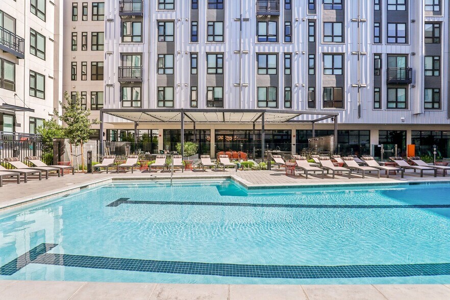 More Photos Of 251 6th St, Sacramento Apartments For Lease