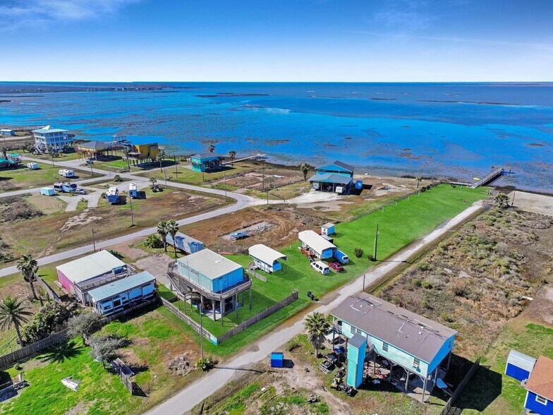 Primary Photo Of 1067 Seagull St, Gilchrist Land For Sale