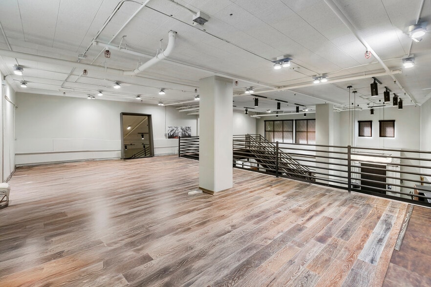 More Photos Of 1645-1649 Mission St, San Francisco Loft Creative Space For Sale