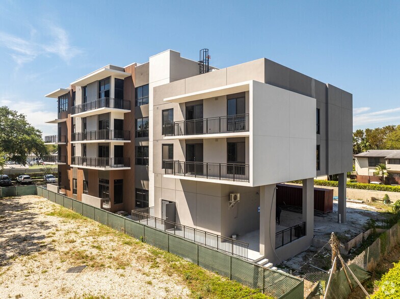 More Photos Of 2479 Northeast 192 Street, Miami Apartments For Lease