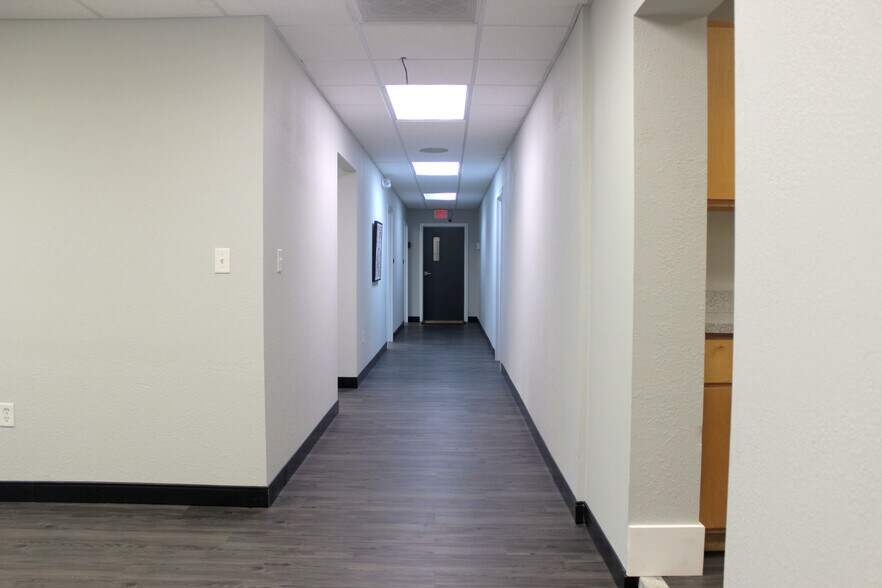 More Photos Of 624 Goodwin St, Jacksonville Office For Lease