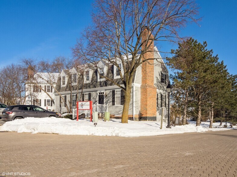 Primary Photo Of 1600 W Colonial Pky, Inverness Office For Lease