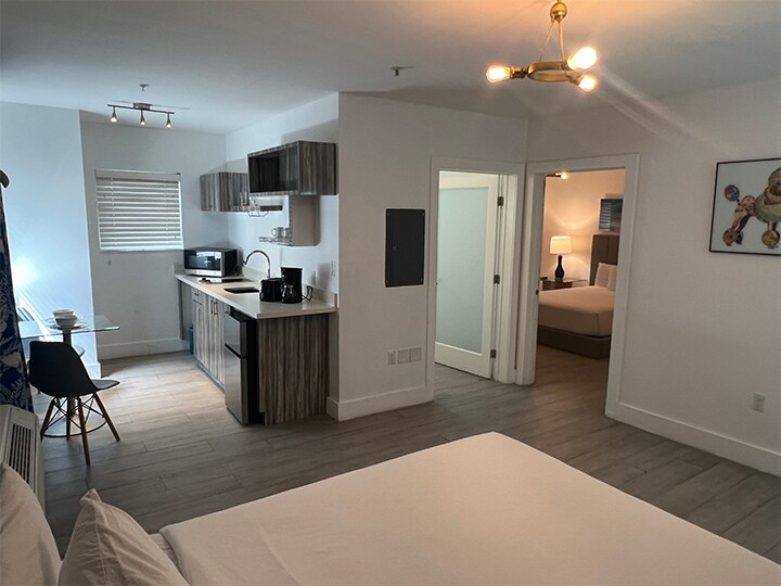 More Photos Of 8100 Harding Ave, Miami Beach Apartments For Sale