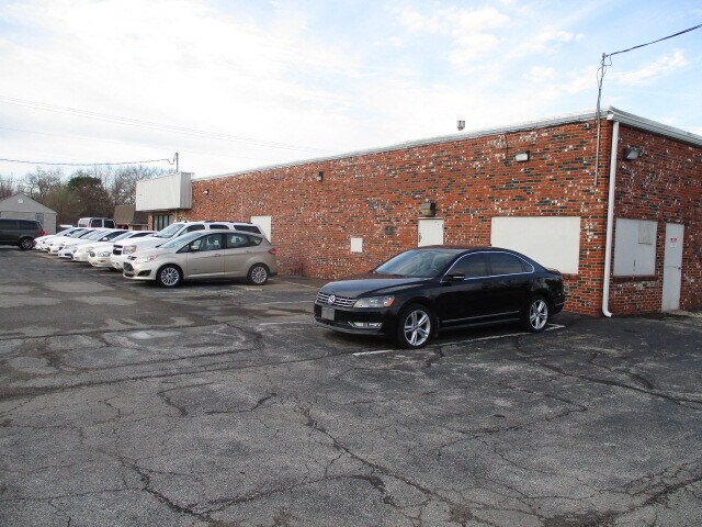 More Photos Of 516 SW 3rd St, Lee's Summit Freestanding For Sale