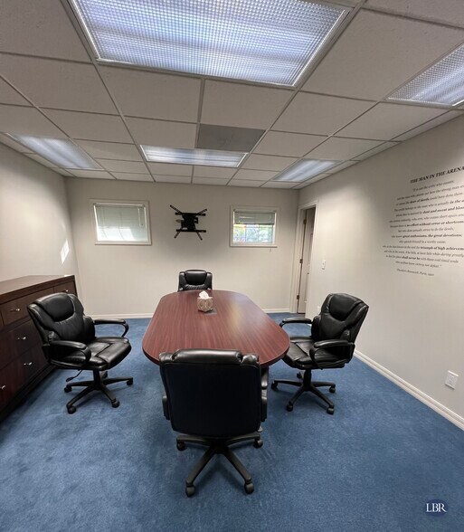 More Photos Of 341 4th Ave, Indialantic Office For Lease