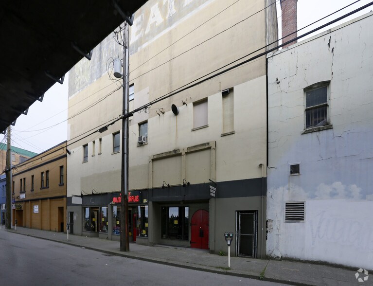 More Photos Of 525 Front St, New Westminster Theater Concert Hall For Lease