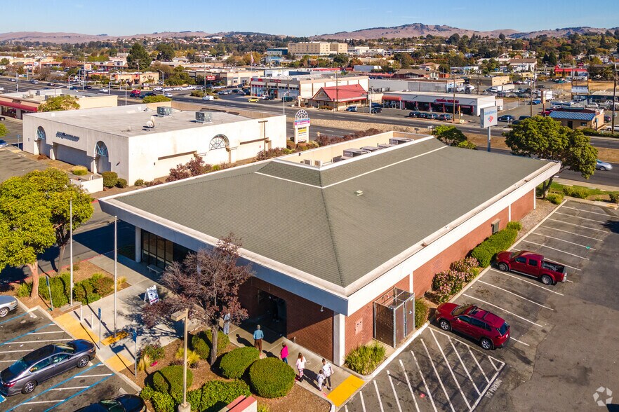 More Photos Of 3445 Sonoma Blvd, Vallejo Bank For Sale