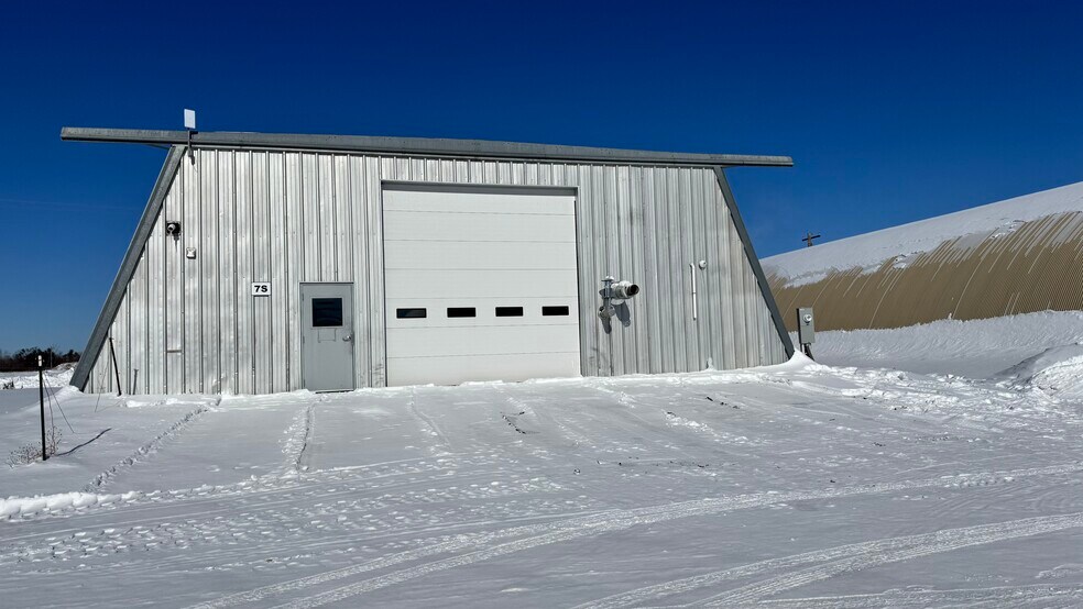 More Photos Of 1740 20 1/2 St, Rice Lake Warehouse For Lease
