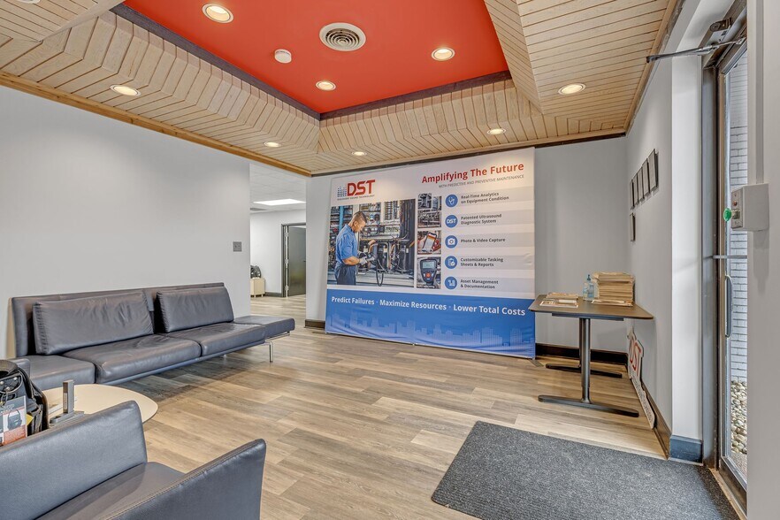 More Photos Of 2617 Grandview Ave, Nashville Office For Lease