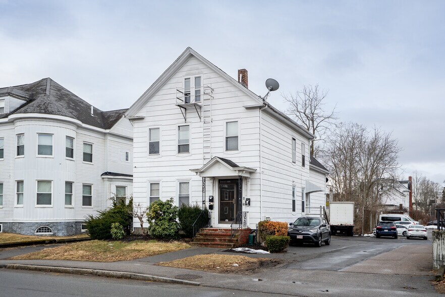 More Photos Of 161 High St, Taunton Office Residential For Sale