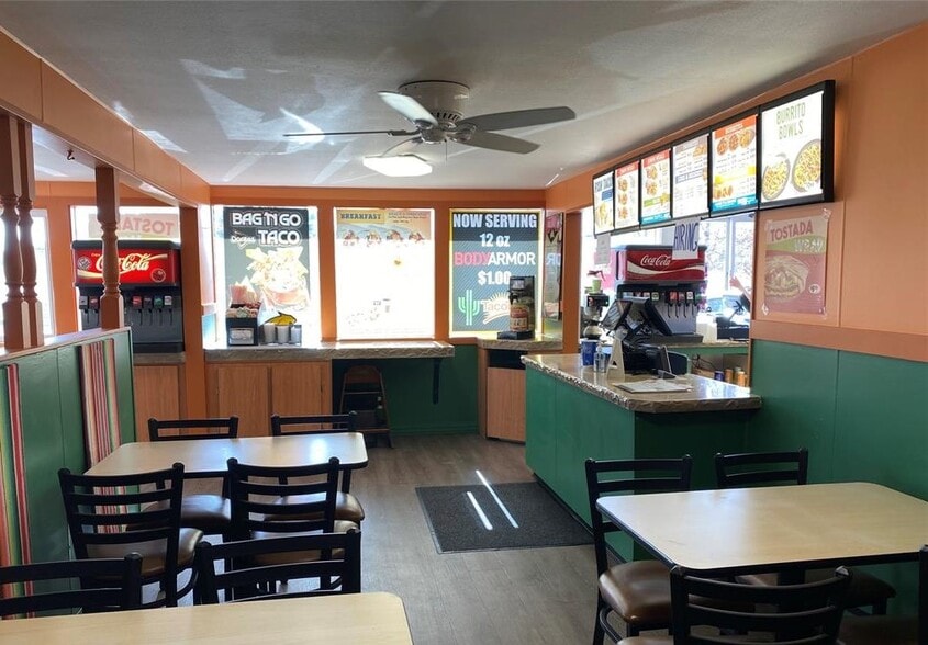 More Photos Of 421 E Commercial Ave, Anaconda Fast Food For Sale