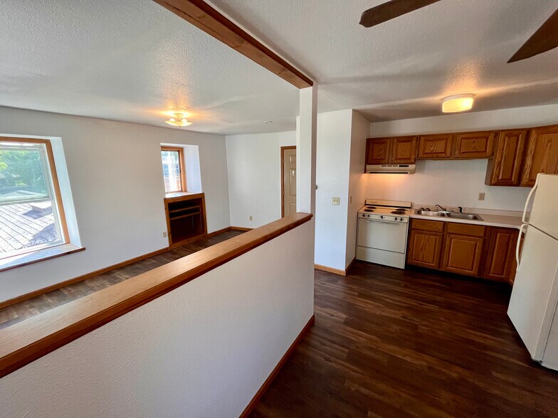 More Photos Of 104-110 High St, Mineral Point Storefront For Sale