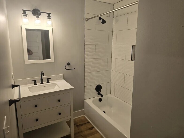 More Photos Of 1117-1119 Spring Garden Ave, Pittsburgh Apartments For Sale