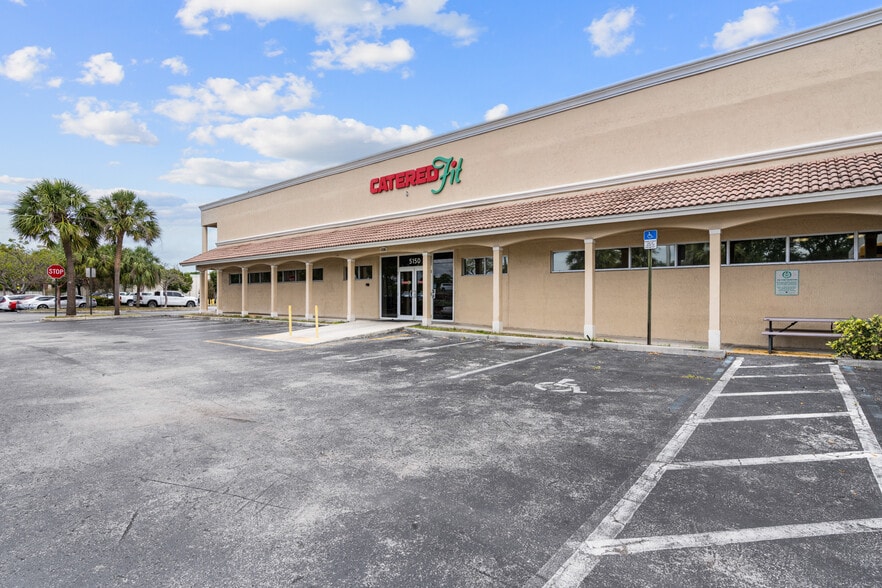 More Photos Of 5150 N State Road 7, North Lauderdale Refrigeration Cold Storage For Lease