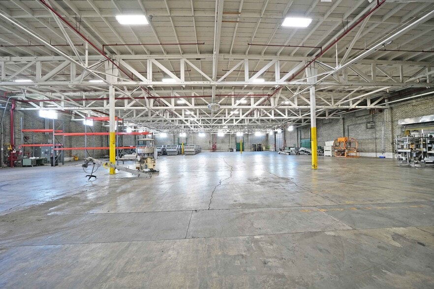 More Photos Of 108 W Walnut St, Yakima Food Processing For Sale