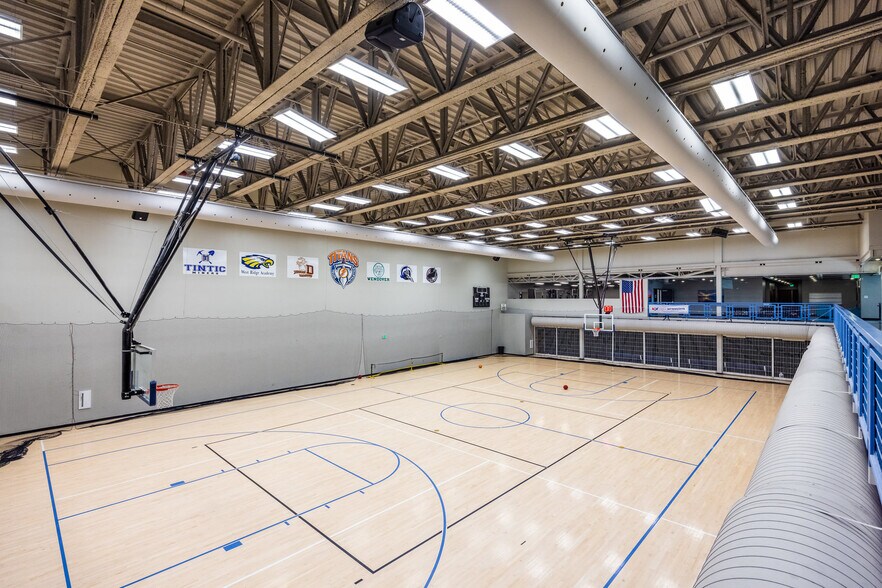 More Photos Of 600 S Geneva Rd, Orem Schools For Sale