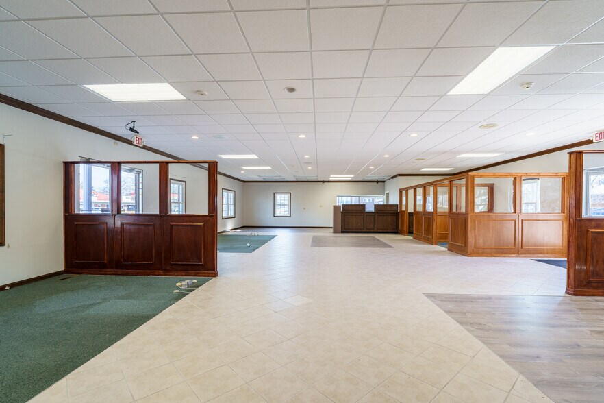 More Photos Of 6100 W Main St, Belleville Bank For Sale