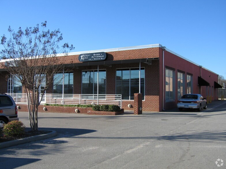 More Photos Of 717 Lady St, Columbia Storefront Retail Office For Lease