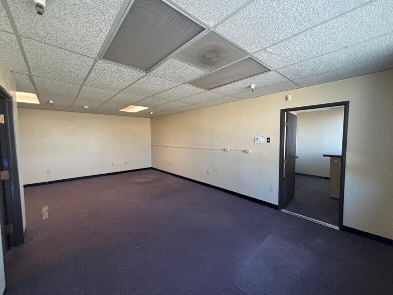 More Photos Of 1501 El Camino Ave, Sacramento Medical For Lease