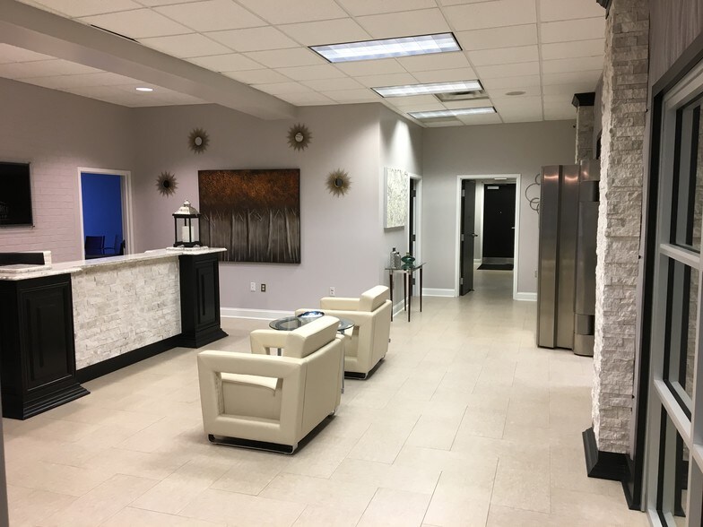 More Photos Of 10469 Atlee Station Rd, Ashland Office For Lease