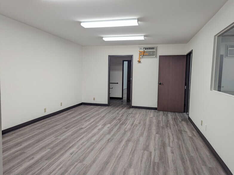 More Photos Of 1600 Chico Ave, South El Monte Warehouse For Lease