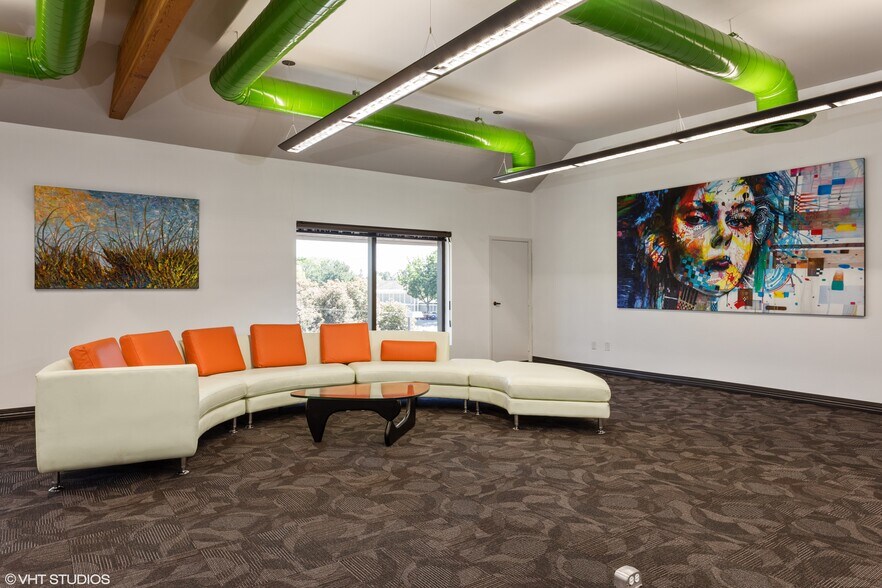 More Photos Of 2335 American River Dr, Sacramento Office For Lease