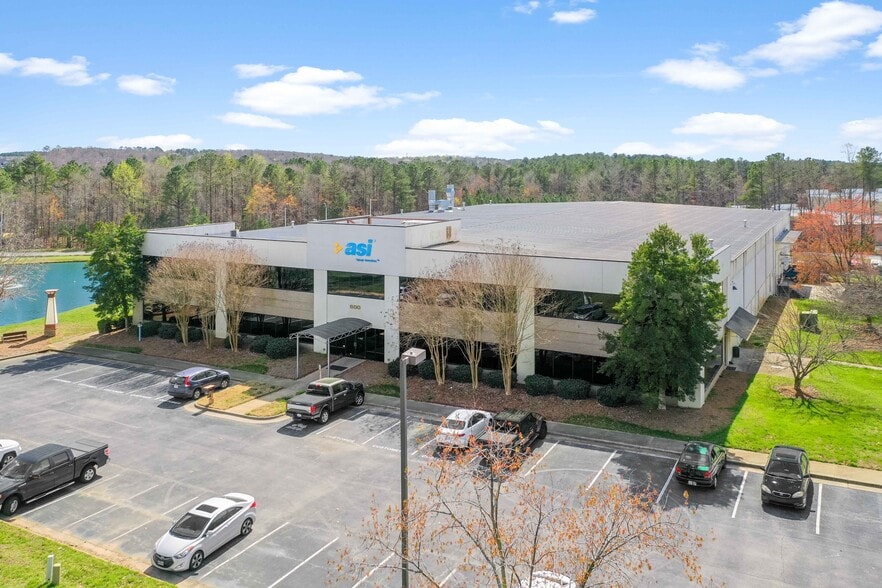 More Photos Of 600 Irving Pky, Holly Springs Light Manufacturing For Sale