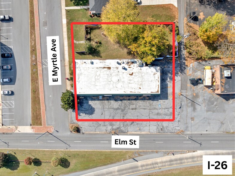 More Photos Of 401 Elm St, Johnson City Freestanding For Sale