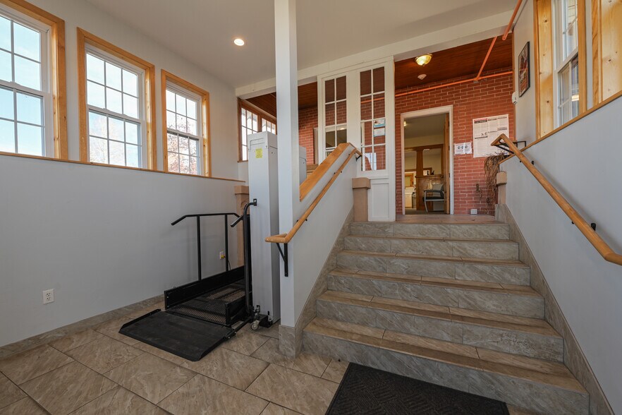 More Photos Of 322 N Main St, Gunnison Office Residential For Sale