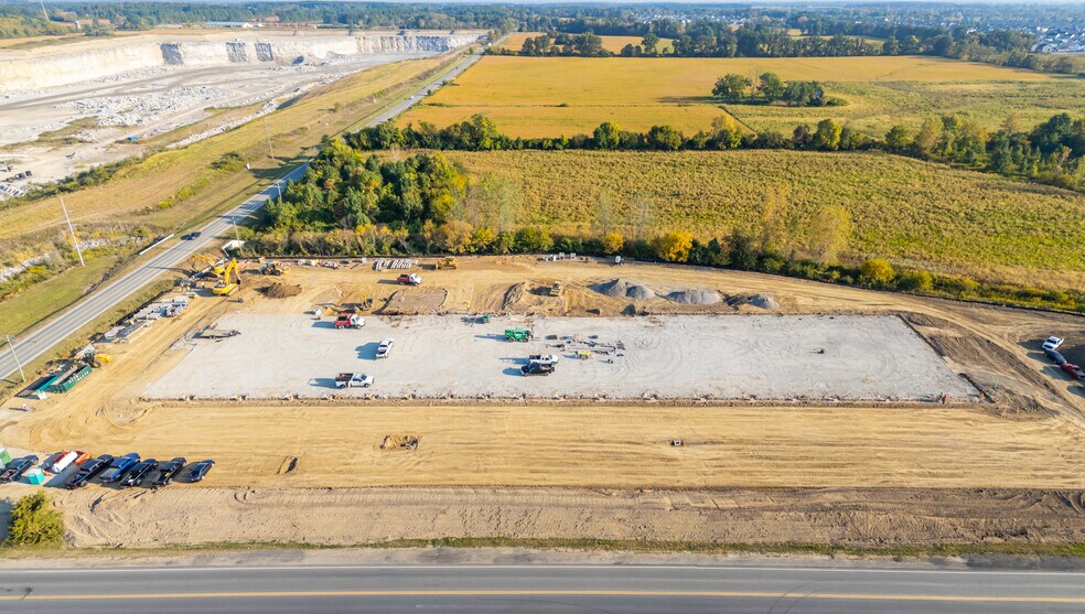 More Photos Of 16746 Pittsburgh Drive, Delaware Warehouse For Lease